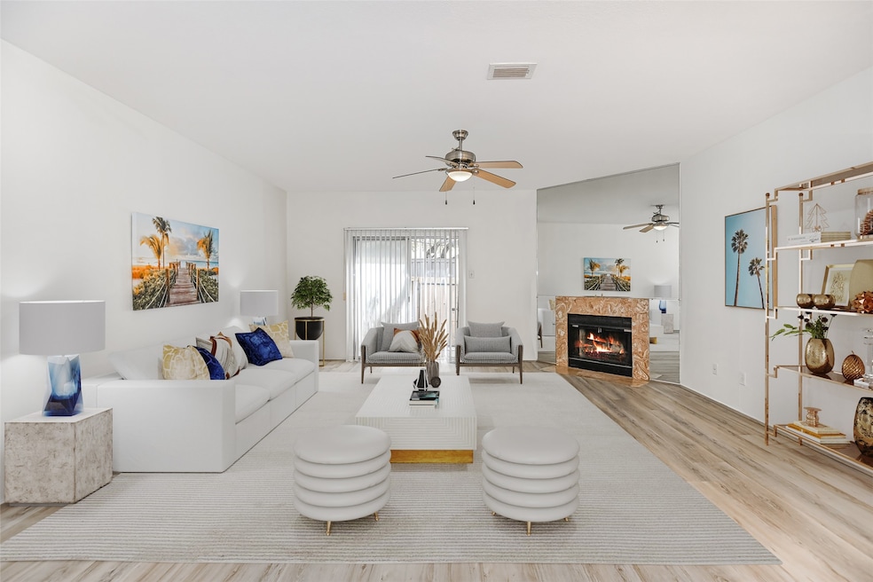 virtual staging of livingroom