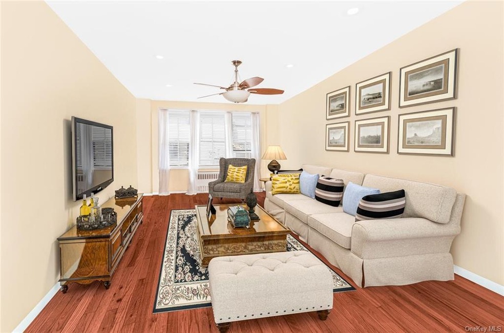 645 W 239th St unit 3E, Bronx, NY 10463 - photo 1