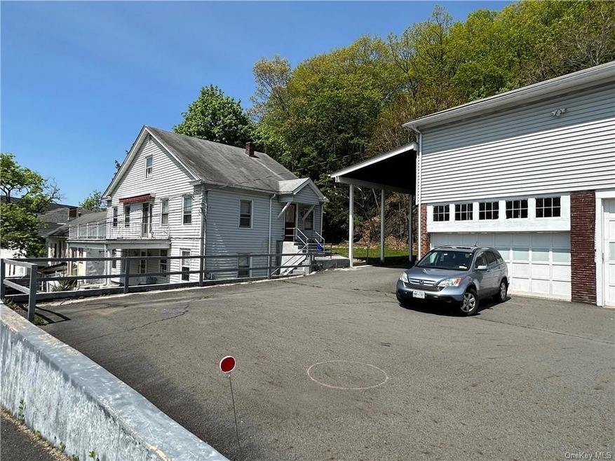 6 Hudson St unit 12, Port Jervis, NY 12771 - photo 1