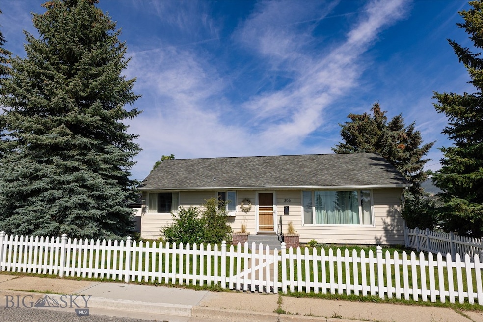 306 Juniper St, Anaconda, MT 59711 - photo 1