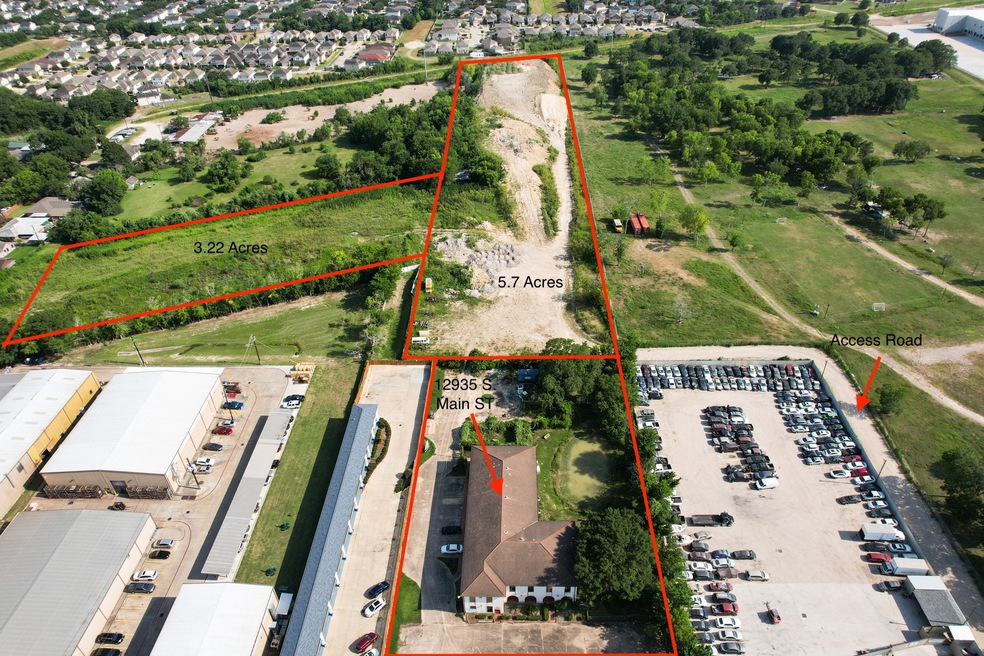 Aerial of land and access road from Hwy 90 Alt. Pr