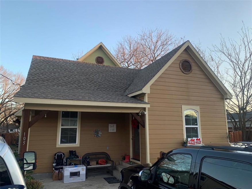 105 E Linden St, Ennis, TX 75119 - photo 1