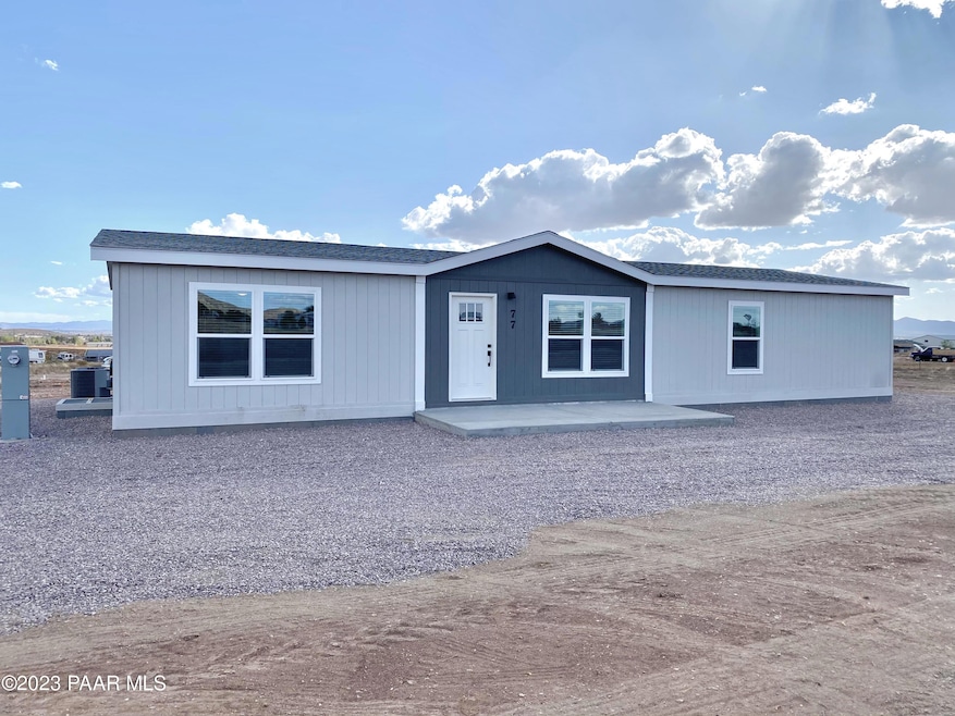 77 W Laxton Castle Way, Paulden, AZ 86334 - photo 1