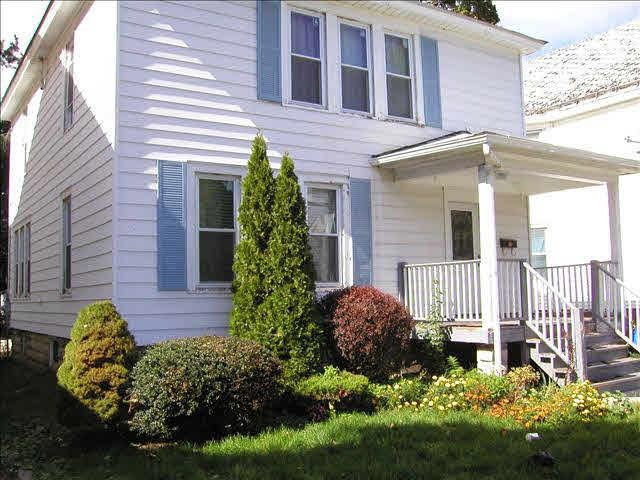 8 Edgar St, Poughkeepsie, NY 12603 - photo 1