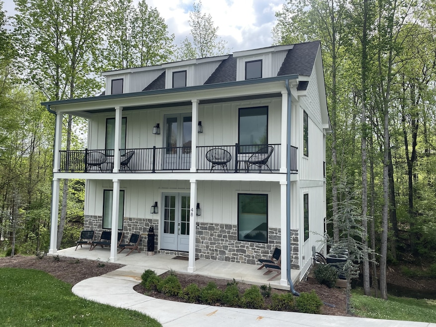 Under Contract $929,000