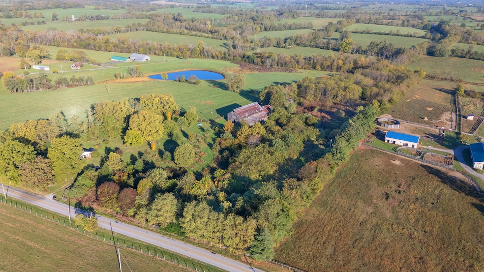 6615 Briar Hill Rd, Paris, KY 40361 - photo 1