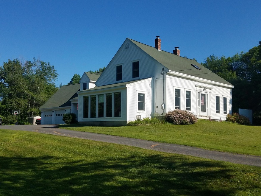 01 Front Exterior