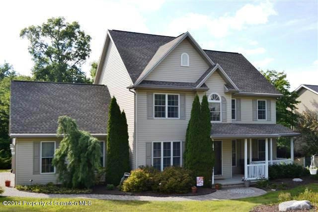 22 Cobblestone Ln, Mountain Top, PA 18707 - photo 1