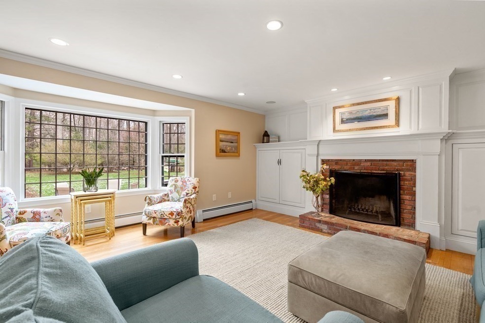 14 Saddlebrook Rd, Sherborn, MA 01770 - photo 1