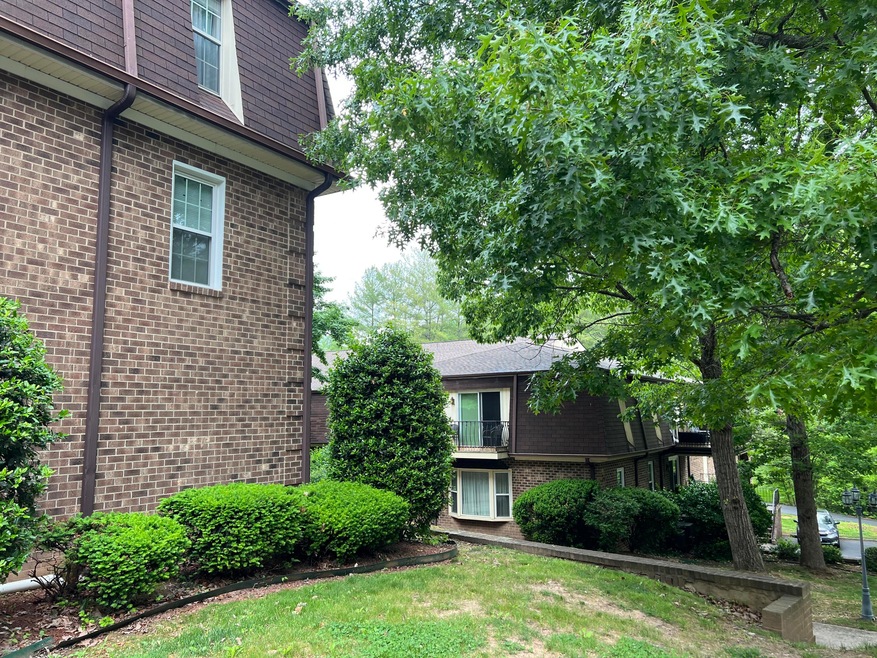 3406 Kim Ct B17