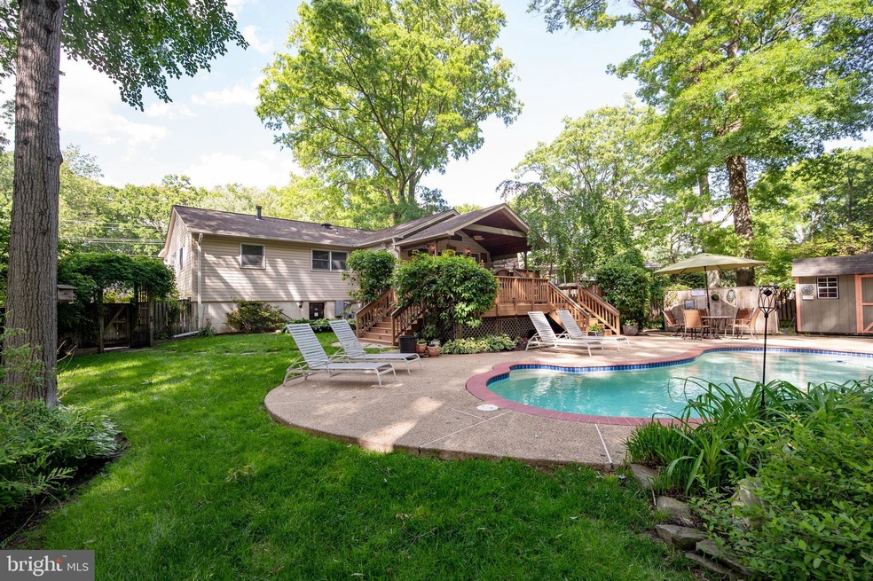 1803 Cool Spring Dr, Alexandria, VA 22308 - photo 1