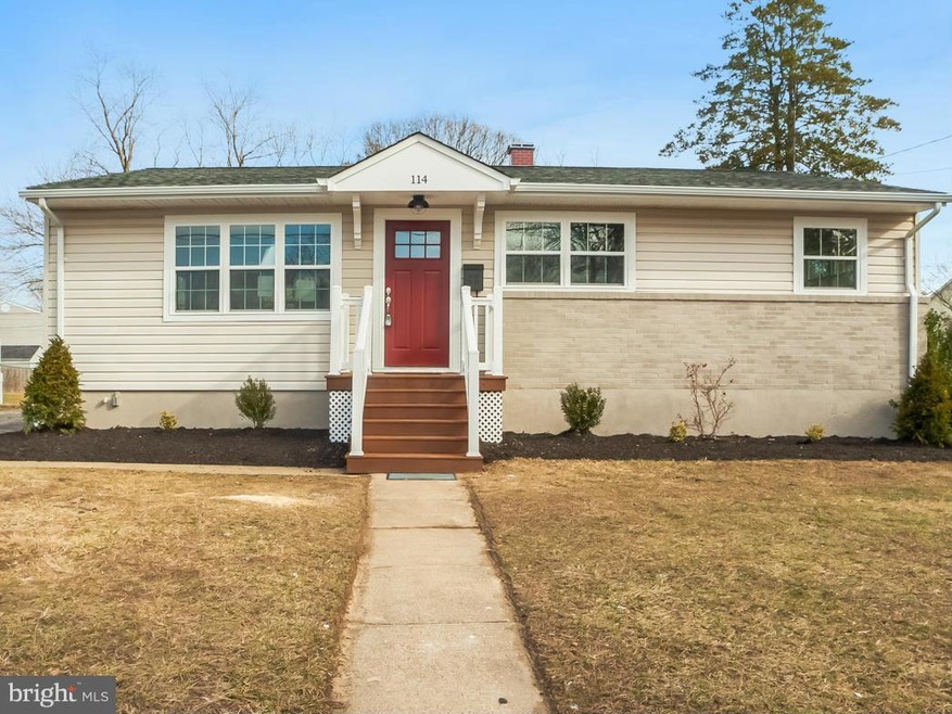 114 Club Rd, Pasadena, MD 21122 - photo 1