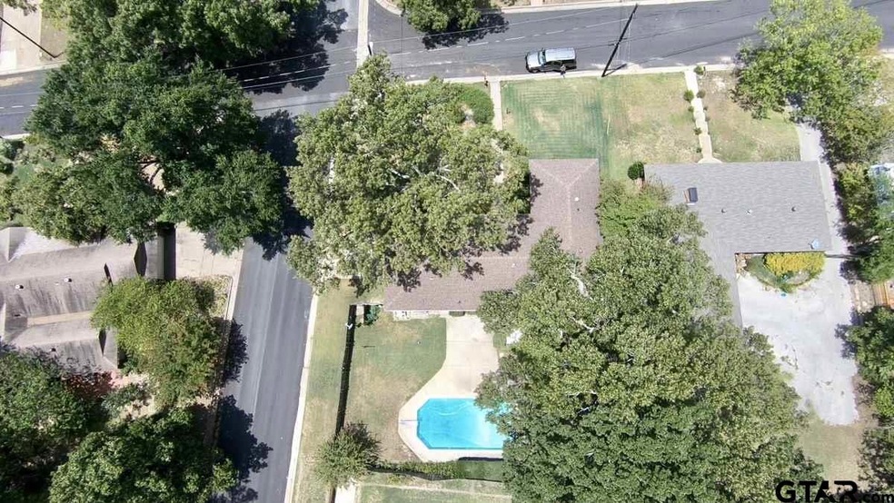 3820 3820 Darrell Ln, Tyler, TX 75701 - photo 1