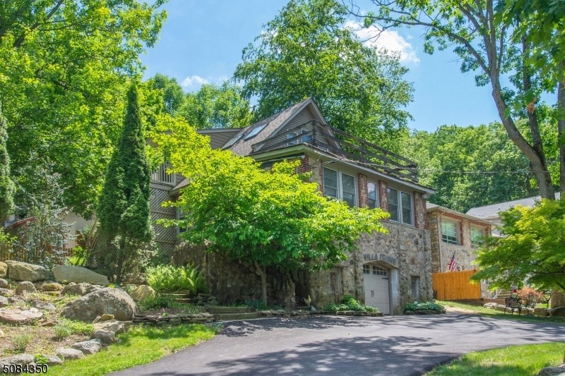 38 Mohican Ave, Landing, NJ 07850 - photo 1