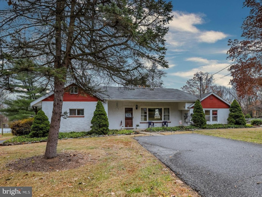 11741 Hamilton Place, White Marsh, MD 21162 - photo 1