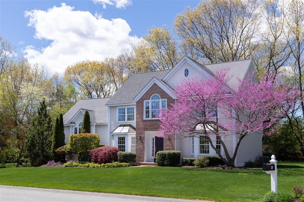 10 Playhouse Cir, Hampton, NH 03842 - photo 1