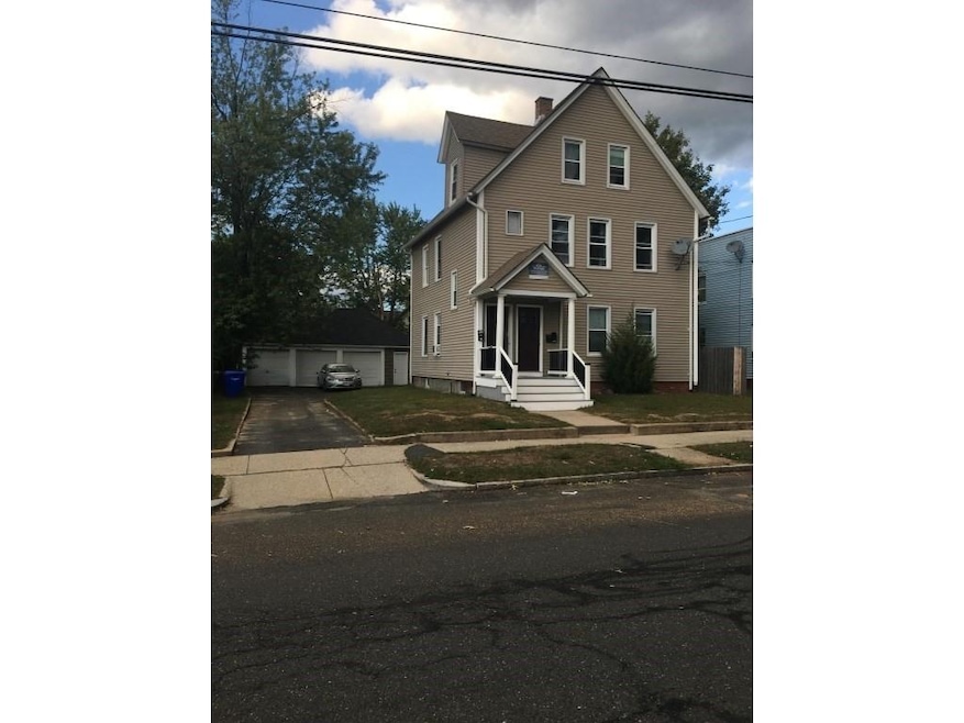 1422 Worcester St unit 1424, Indian Orchard, MA 01151 - photo 1
