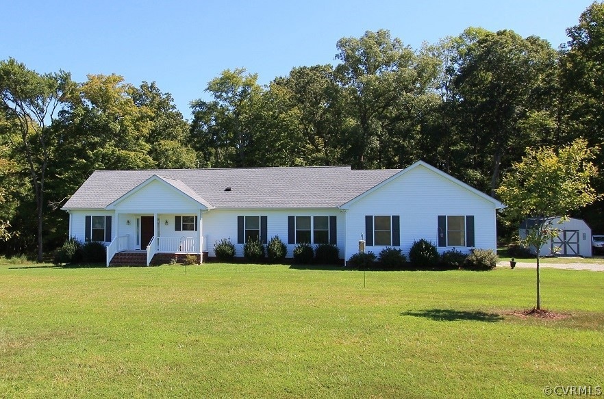 6281 Military Rd, Amelia Court House, VA 23002 - photo 1