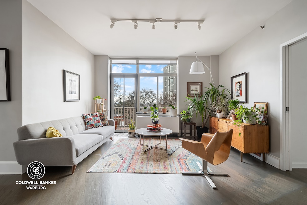 3625 Oxford Ave unit 7C, Bronx, NY 10463 - photo 1