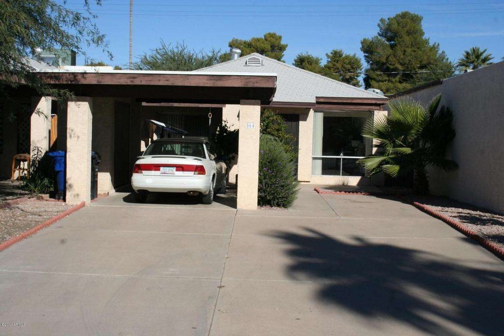 564 E Royal Palms Dr, Mesa, AZ 85203 - photo 1