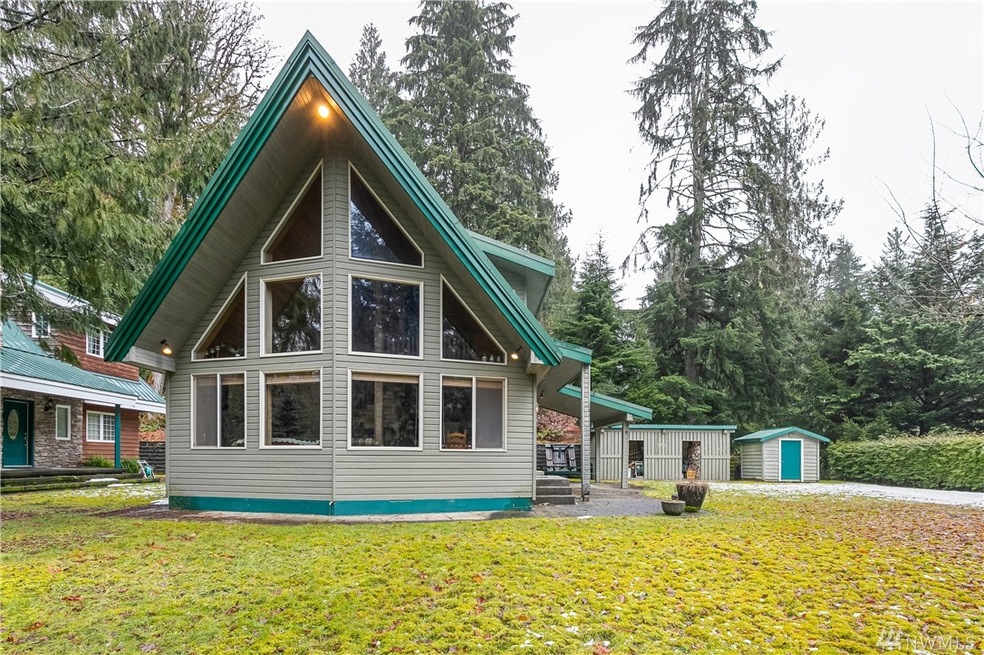 15007 Alpine Rd, Deming, WA 98244 - photo 1