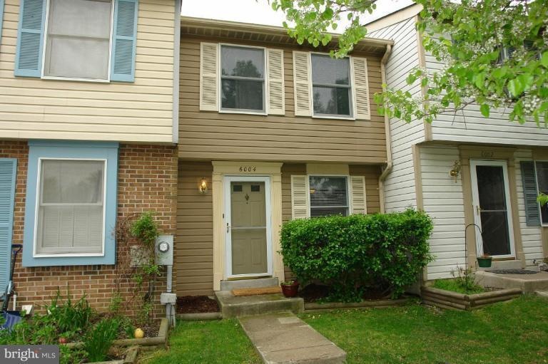 6004 Rowanberry Dr, Elkridge, MD 21075 - photo 1