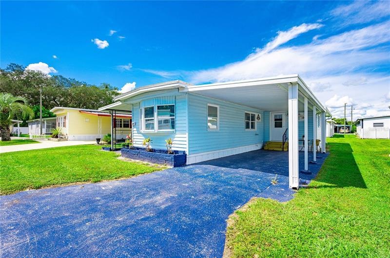 Welcome to Betmar 55+ golf community.