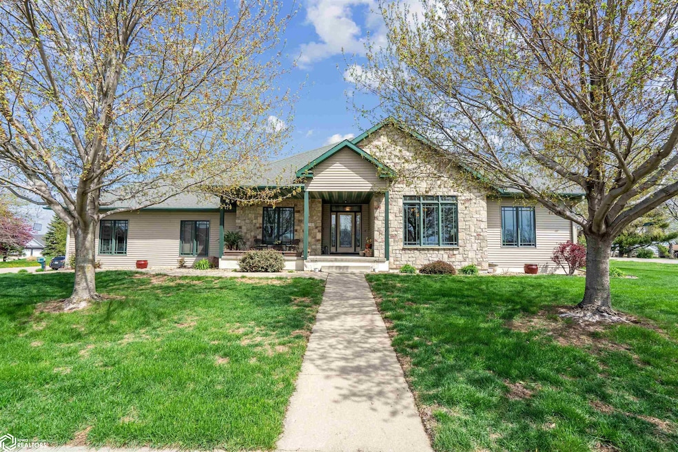 Sold $399,900