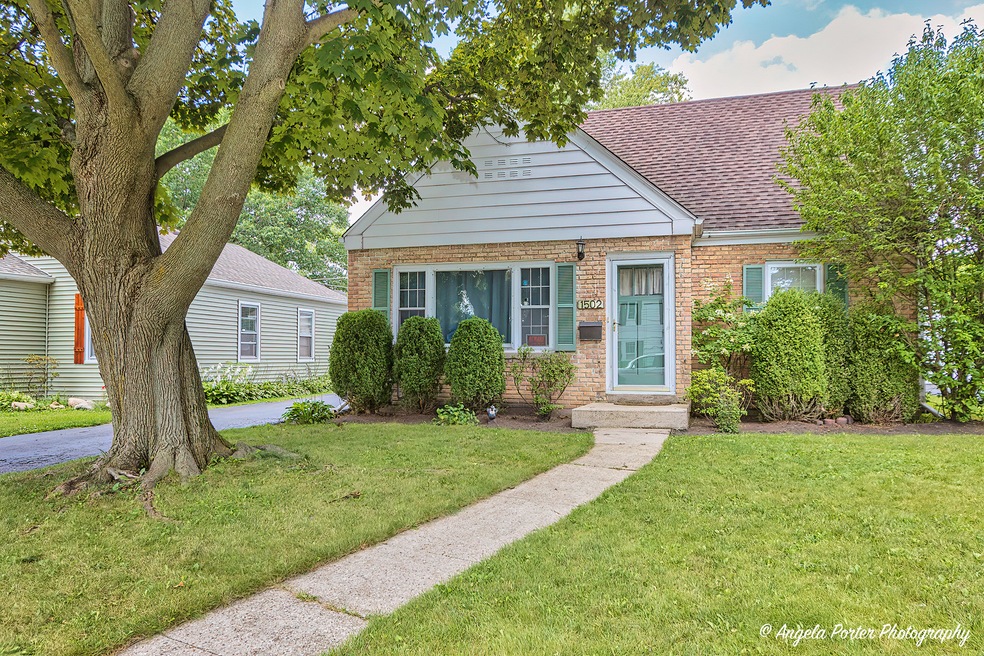 1502 Alexander Ct, Waukegan, IL 60085 - photo 1