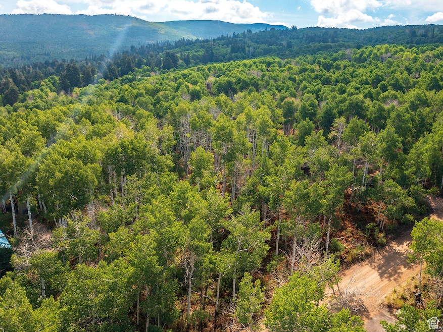 For Sale $185,000 • Co-Listing Agent