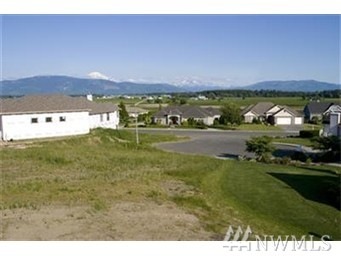 1131 E Front St, Lynden, WA 98264 - photo 1