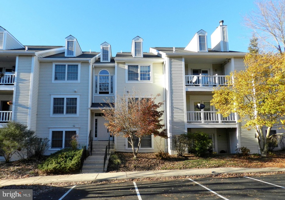 12205 Eagles Nest Ct unit H, Germantown, MD 20874 - photo 1