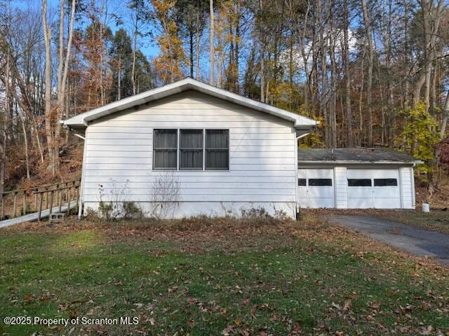 12078 Creek Rd, Clarks Summit, PA 18411 - photo 1