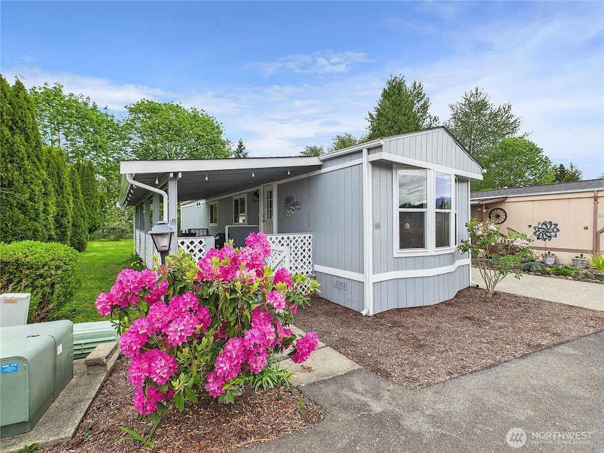 For Sale $140,000 • Co-Listing Agent