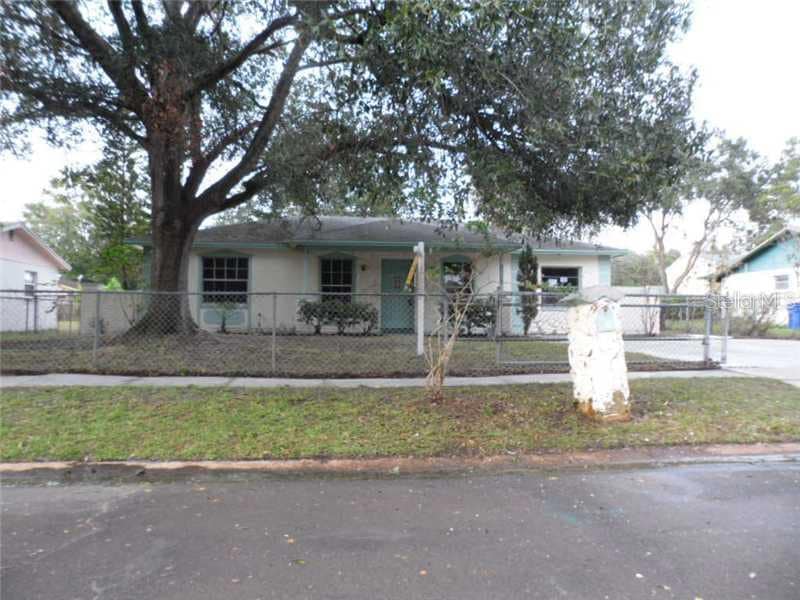 8518 Blue Ridge Dr, Tampa, FL 33619 - photo 1