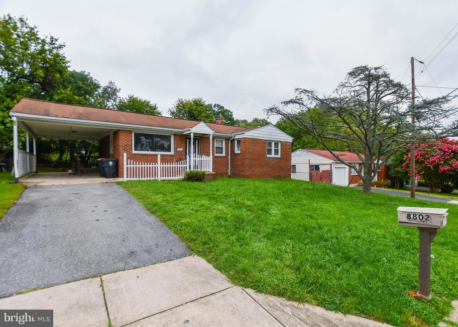 8802 Orbit Ln, Lanham, MD 20706 - photo 1