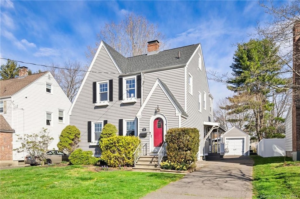 36 Dartmouth Ave, West Hartford, CT 06110 - photo 1