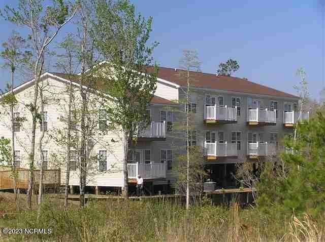 For Rent $1,295/month