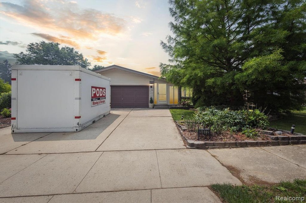 Under Contract $300,000