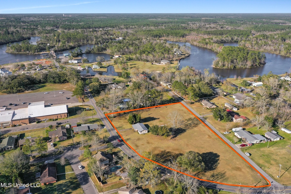 11532 Cedar Lake Rd., Biloxi