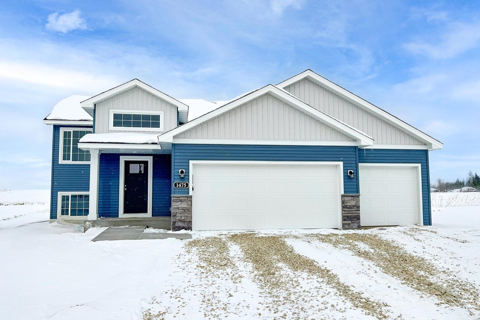 Sold $404,900