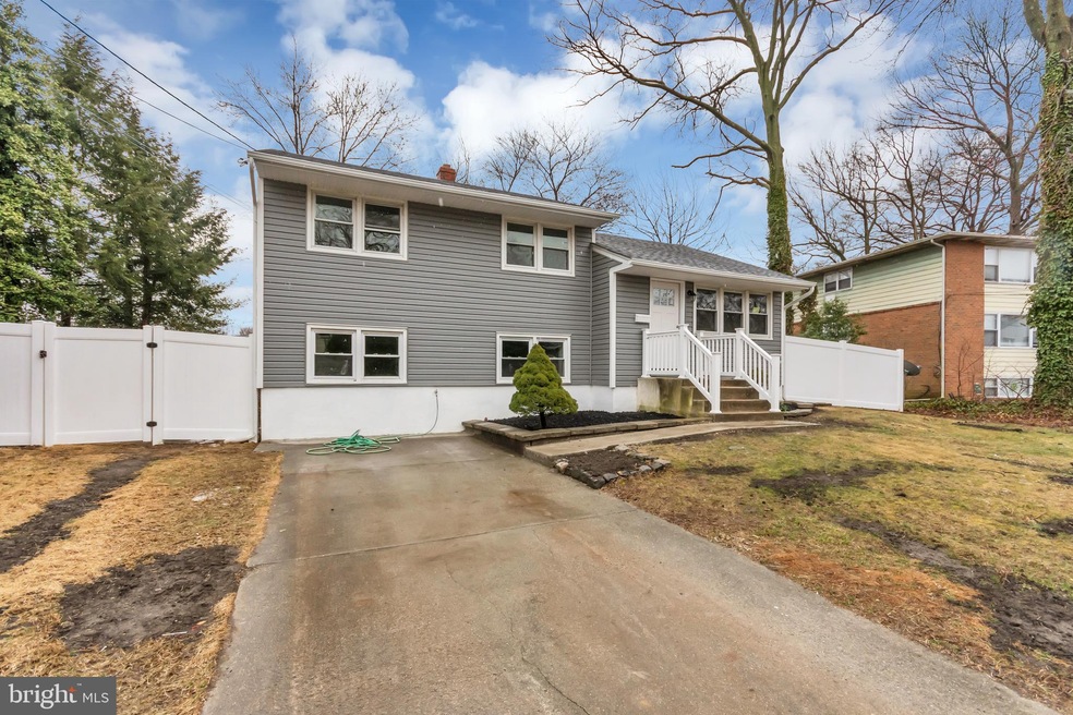 112 Weston Ave, Gloucester City, NJ 08030 - photo 1