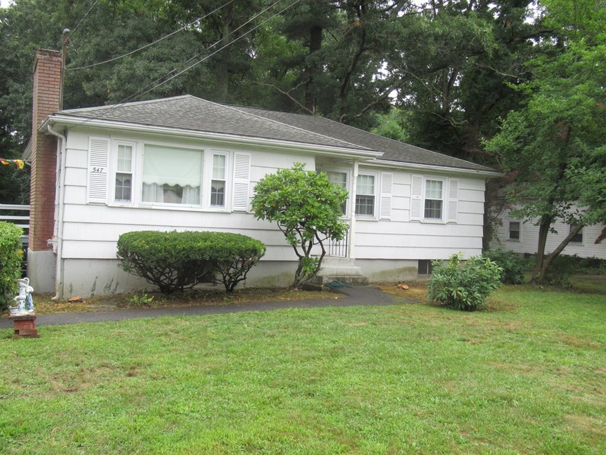 547 Pleasant St, Franklin, MA 02038 - photo 1