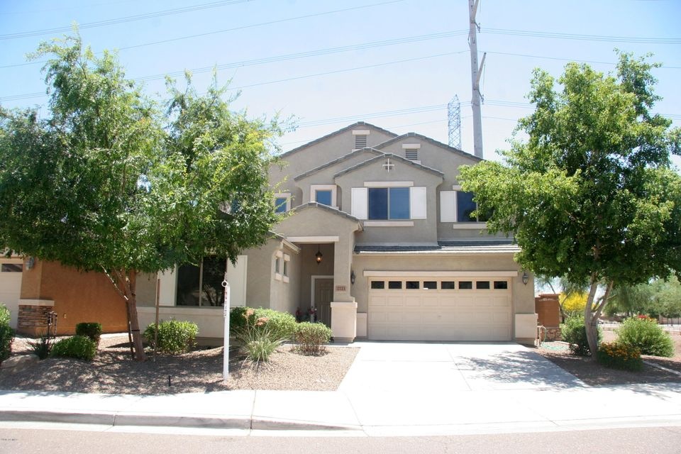 2721 E Quiet Hollow Lane - Front