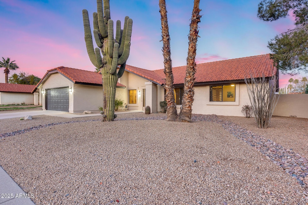 15833 N 60th Way, Scottsdale, AZ 85254 - photo 1