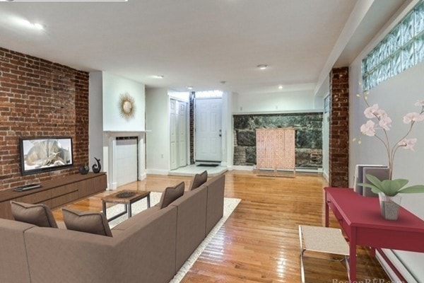 915 Beacon St unit A, Boston, MA 02215 - photo 1