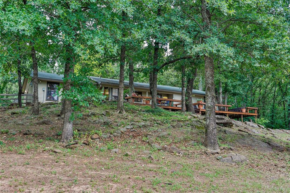 995 County Road 174, Gainesville, TX 76240 - photo 1