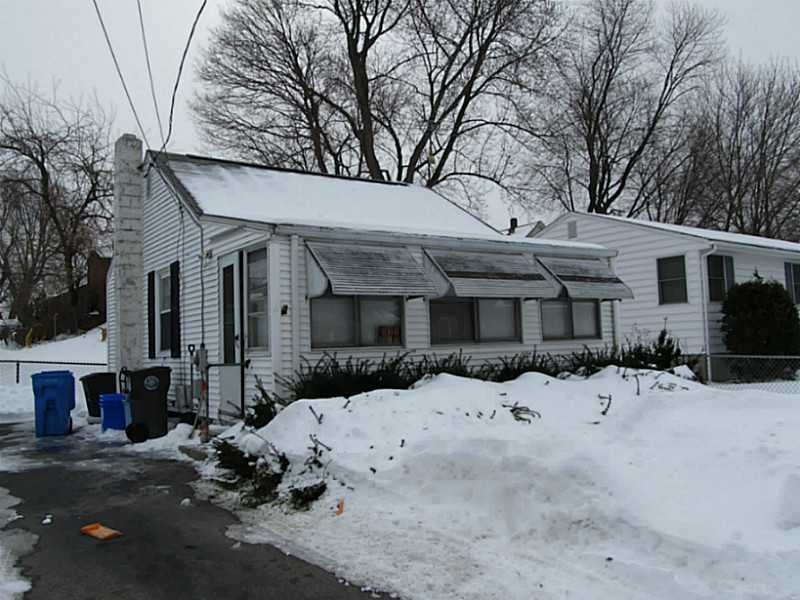 68 Berkley St, Cranston, RI 02910 - photo 1