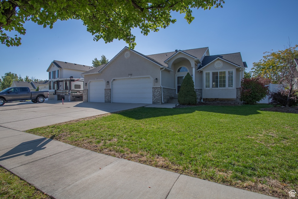 7288 Comet Hill Cir, West Jordan, UT 84081 - photo 1