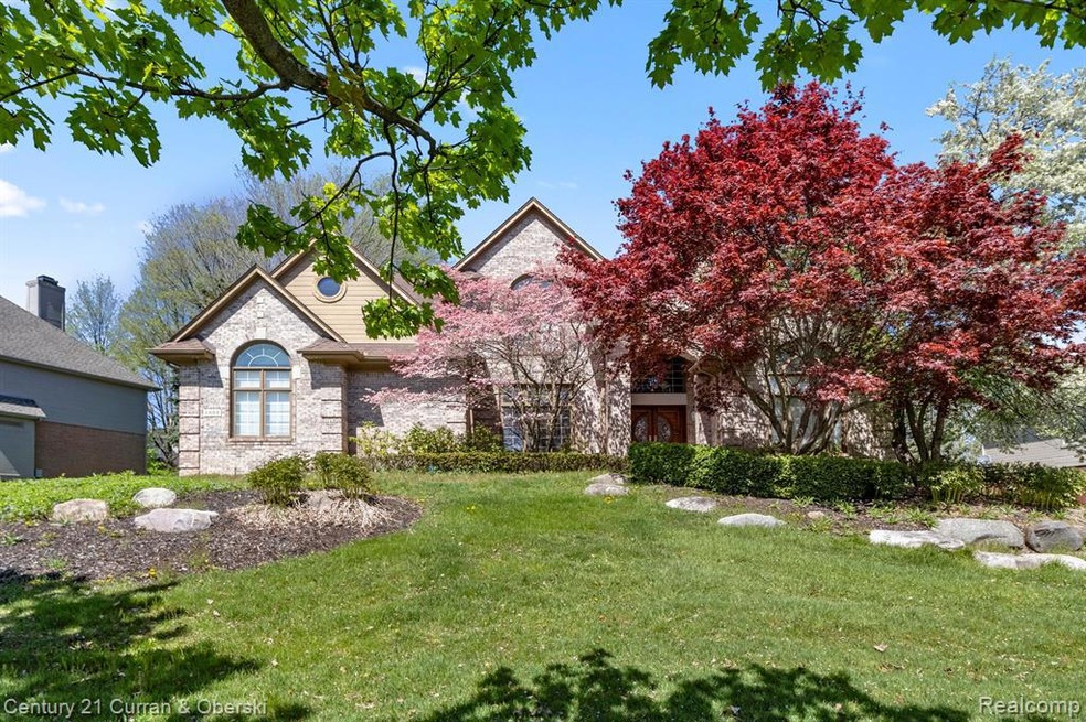 6688 Chelsea Bridge, West Bloomfield, MI 48322 - photo 1